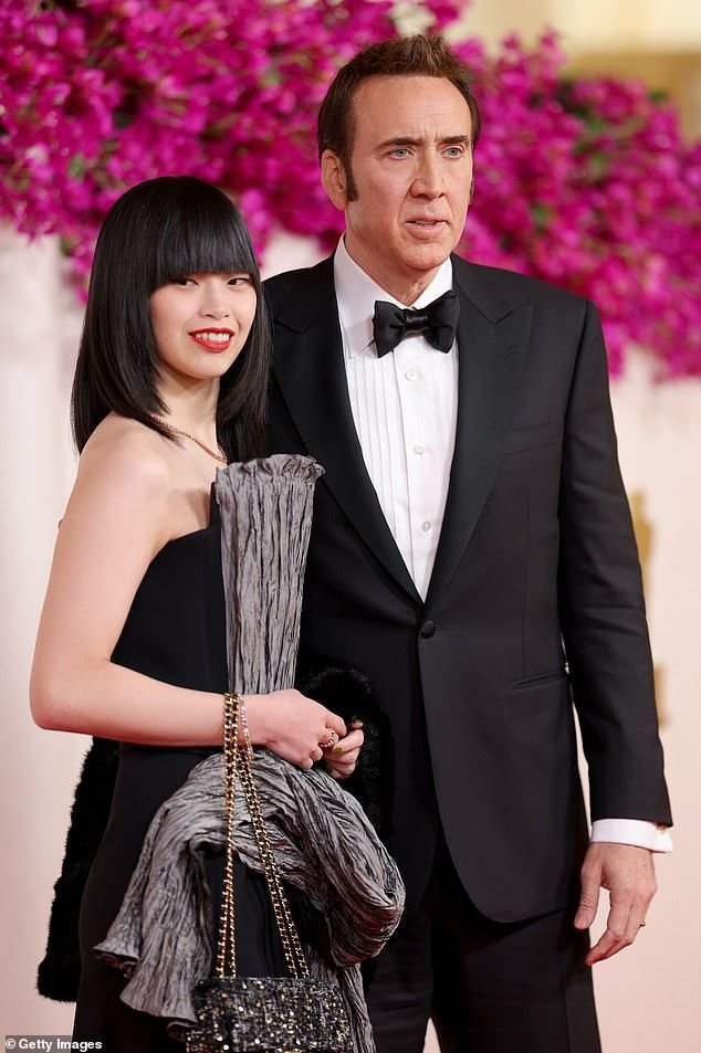 Nicolas Cage Ehepartnerin: Alice Kim und die Ehe bis 2016